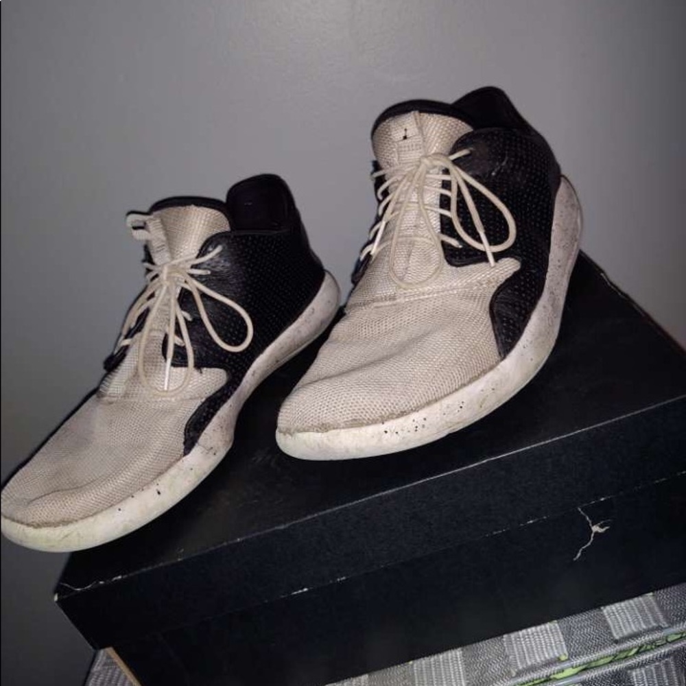 Jordan Eclipse